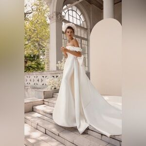 BRAND NEW LUCE SPOSA ALLURE WEDDING GOWN